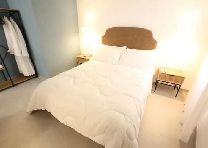 Bed & Breakfast Agatopisto Animo Salmastro